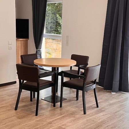 KOSY Appart'Hôtel 7ème Art Saint-Avold Extérieur photo